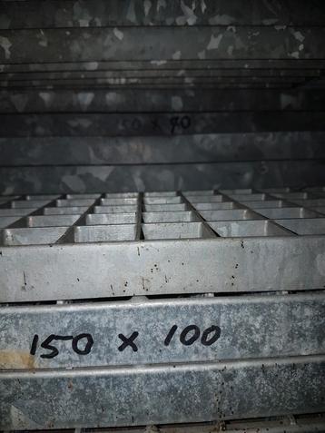 Looproosters verzinkt diverse ca. 150 stuks. Nieuw gebruikt. beschikbaar voor biedingen