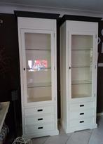 Hoge vitrinekasten, Ophalen, 50 tot 100 cm, 150 tot 200 cm, 25 tot 50 cm