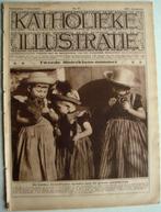 100 jaar oude Katholieke Illustratie met o.a. Sinterklaas, Boeken, Tijdschriften en Kranten, Ophalen of Verzenden, Gelezen, Damesbladen