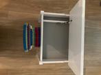 Kinderbureau wit met opbergruimte + gekleurde stoel, Ophalen, Zo goed als nieuw, Tafel(s) en Stoel(en)