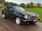 Mercedes-Benz E-klasse 200 Avantgarde Sedan ( 1e Eigenaar ), Auto's, Mercedes-Benz, 1998 cc, Gebruikt, Leder, Bedrijf