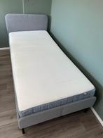 IKEA eenpersoonsbed Slattum bed incl matras (90 x 200 cm), Huis en Inrichting, Slaapkamer | Bedden, Overige materialen, Grijs