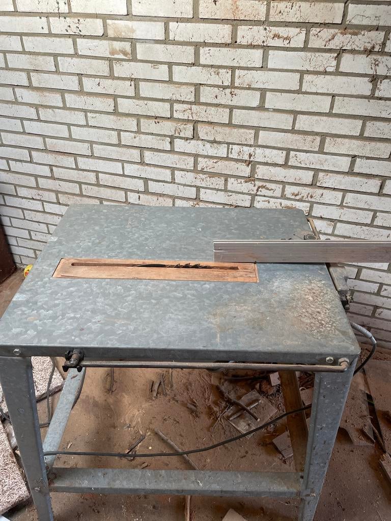 Zaagtafel - Gebruikt, Gebruikt, Cirkelzaag, 600 tot 1200 watt, Ophalen of Verzenden