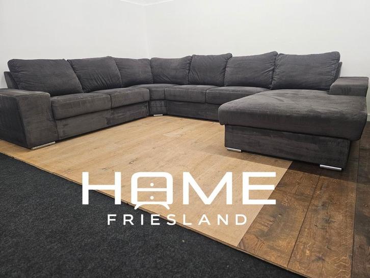 U-Bank - Velvet - Zwart, Huis en Inrichting, Banken | Voetenbanken en Poefen, Zo goed als nieuw, 125 cm of meer, 125 cm of meer