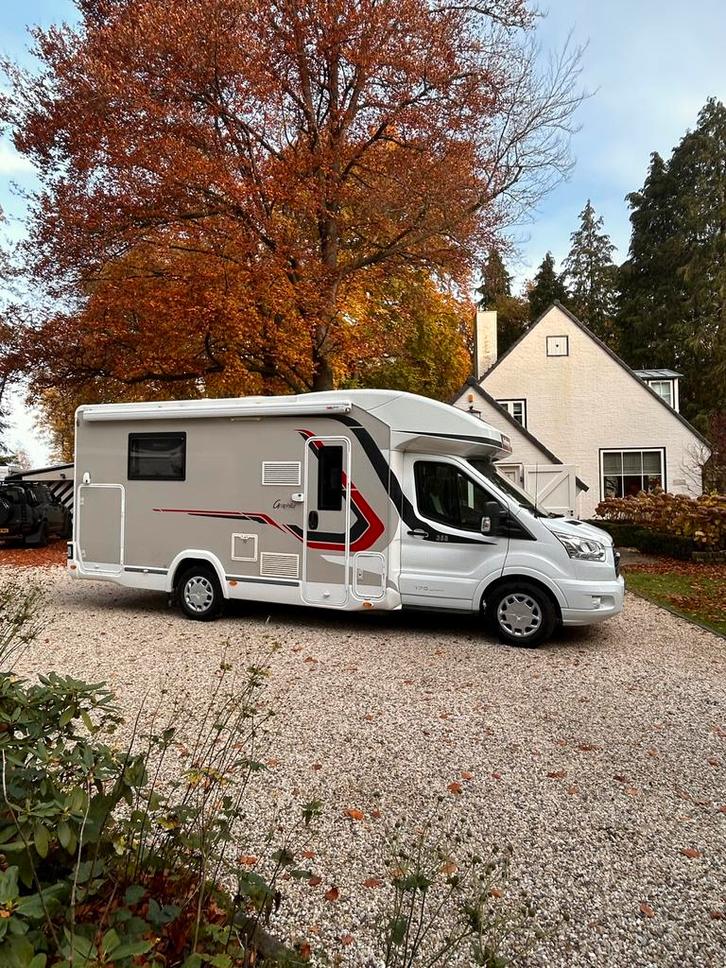 Challenger graphite bj2019 170pk automaat euro 6 queensbed!, Caravans en Kamperen, Campers, Bedrijf, tot en met 4, Half-integraal
