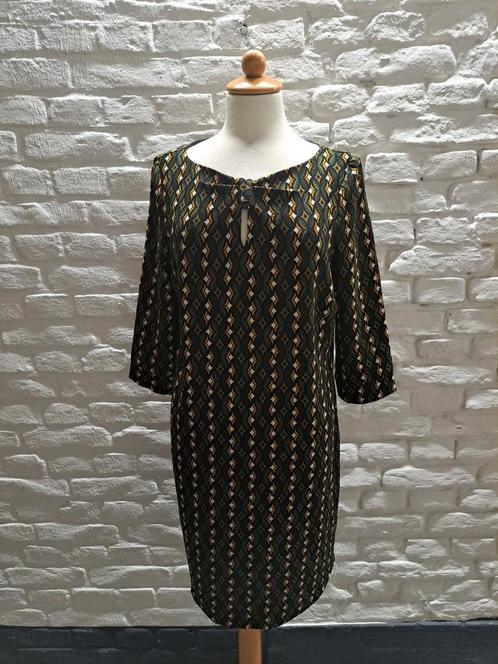 Jurk steps maat 38, Kleding | Dames, Jurken, Zo goed als nieuw, Maat 38/40 (M), Groen, Knielengte, Verzenden