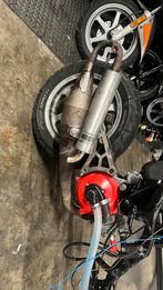 Yasuni c21, Ophalen of Verzenden, Zo goed als nieuw, Uitlaat