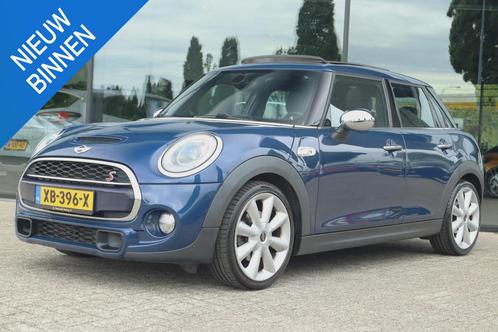 MINI MINI 2.0 COOPER S CHILI SERIOUS BUSINESS | PANO | LED |, Auto's, Mini, Bedrijf, Te koop, Cooper S, ABS, Airbags, Airconditioning