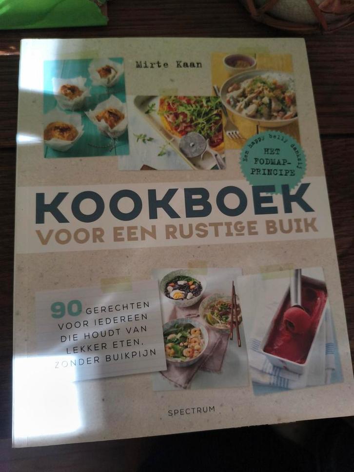 Kookboek voor een Rustige Buik - Mirte Kaan, Boeken, Kookboeken, Zo goed als nieuw, Voorgerechten en Soepen, Hoofdgerechten, Tapas, Hapjes en Dim Sum