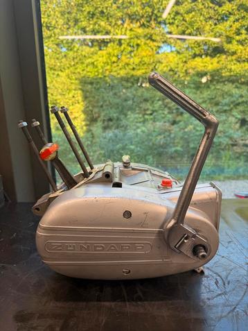 Zundapp KS 125 blok gereviseerd beschikbaar voor biedingen