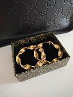 Gouden wokkel oorbellen 14 k versace, Ophalen of Verzenden, Goud