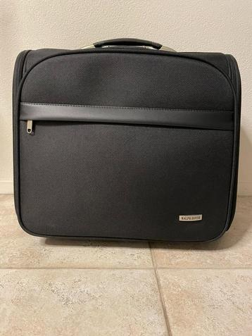 laptopkoffer/pilotenkoffer beschikbaar voor biedingen