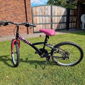 BTWIN meiden mountainbike 20 inch beschikbaar voor biedingen