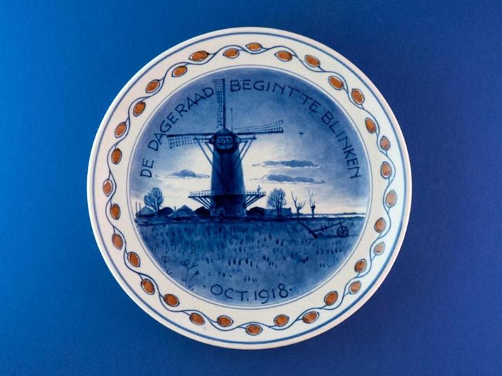 Porceleyne Fles 1918 De Dageraad 18cm (8) Oranje WO-1, Antiek en Kunst, Antiek | Wandborden en Tegels, Ophalen of Verzenden