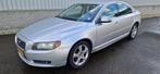 Volvo S80 2.4 D5 Momentum, Gebruikt, 2000 kg, Bedrijf, Diesel