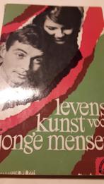 Levenskunst voor jonge mensen - René Huigen, Boeken, Ophalen of Verzenden, Gelezen