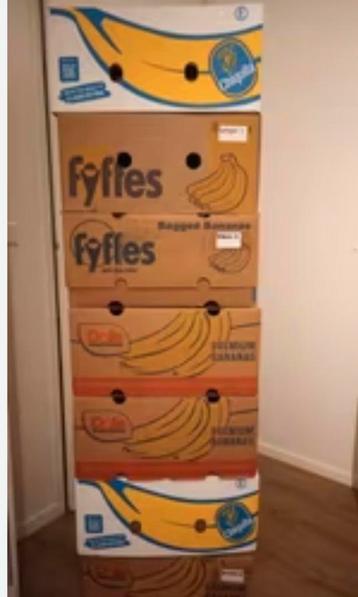 Partij dvds en cd's  beschikbaar voor biedingen