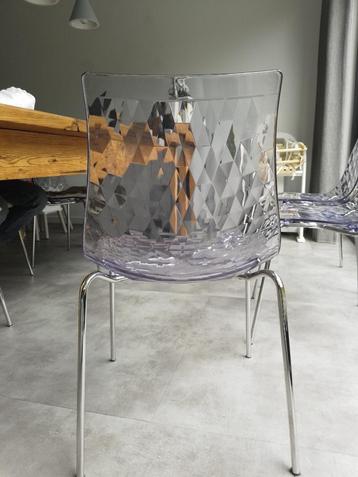 Stoelen 6 stuks beschikbaar voor biedingen