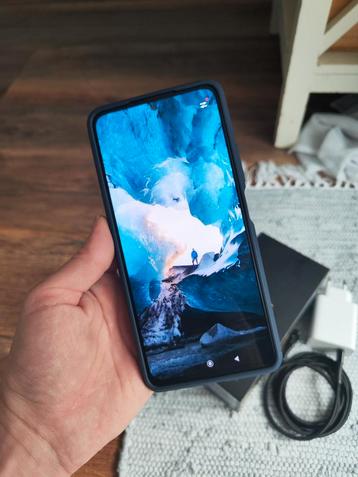 Xiaomi Poco F3 8GB RAM 256GB ROM Night Black beschikbaar voor biedingen