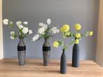 Vierdelige set vazen met nepbloemen, Minder dan 50 cm, Glas, Ophalen of Verzenden, Zo goed als nieuw