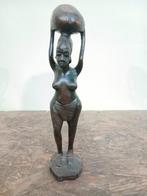 Houten beeldje Afrikaanse vrouw - 29 cm, Antiek en Kunst, Kunst | Beelden en Houtsnijwerken, Ophalen of Verzenden
