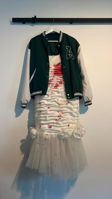 Halloween bruidsjurk maat 38 + baseball jasje beschikbaar voor biedingen