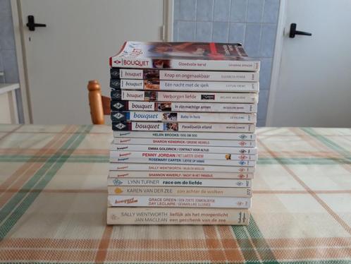 Diverse Bouquet Reeks, Boeken, Romans, Gelezen, Nederland, Ophalen of Verzenden