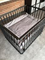 Inklapbare box met boxkleed, Kinderen en Baby's, Boxen, Ophalen, Gebruikt, Vierkant, In hoogte verstelbaar