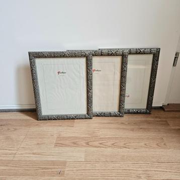 ZGAN Houten 3x Zilverkleurige fotolijst 29x35 cm beschikbaar voor biedingen