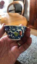Chinees porceleinen kommetjes, Ophalen