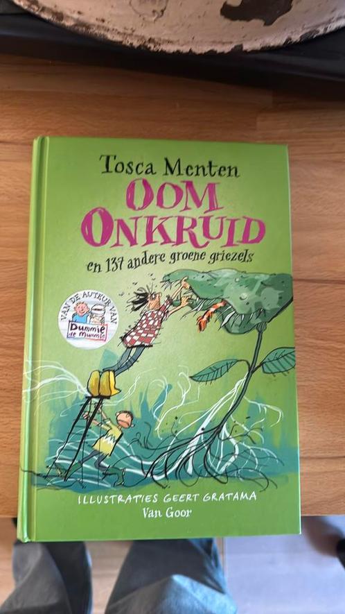 Tosca Menten - Oom Onkruid, Boeken, Kinderboeken | Jeugd | 10 tot 12 jaar, Zo goed als nieuw, Ophalen of Verzenden