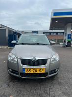 Skoda Fabia 1.4 16V 63KW 2008 Beige, Auto's, Skoda, Voorwielaandrijving, 15 km/l, 4 cilinders, Beige