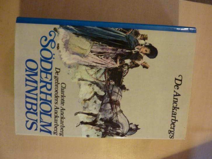 Söderholm omnibus - De Anckarbergs, Boeken, Romans, Zo goed als nieuw, Verzenden