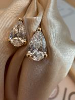 Geelgouden oorstekers, Sieraden, Tassen en Uiterlijk, Oorbellen, Ophalen of Verzenden, Nieuw, Goud