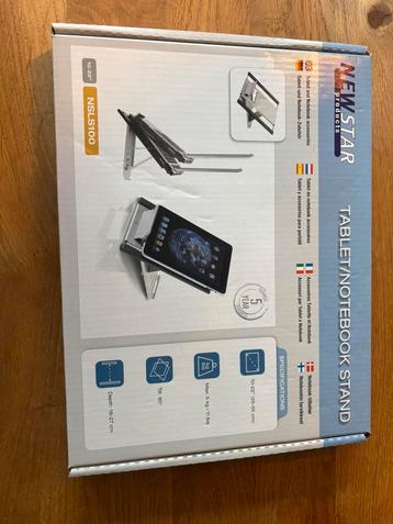 Nieuw: Tablet / Notebook Stand beschikbaar voor biedingen