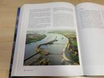Leefbaar Laagland — Waterbeheersing & Landaanwinning Nederla, Boeken, Ophalen of Verzenden, 20e eeuw of later, Zo goed als nieuw