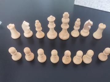 Witte schaak stenen 