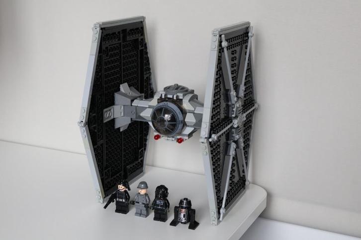 Lego 9492 TIE Fighter, Kinderen en Baby's, Speelgoed | Duplo en Lego, Zo goed als nieuw, Lego, Complete set, Ophalen of Verzenden