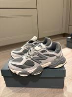 New balance 9060 40 tot 45, Ophalen of Verzenden, Zo goed als nieuw