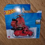 338 - Hotwheels Vespa 90 SS Super Sprint in verpakking., Ophalen of Verzenden, Nieuw, Auto