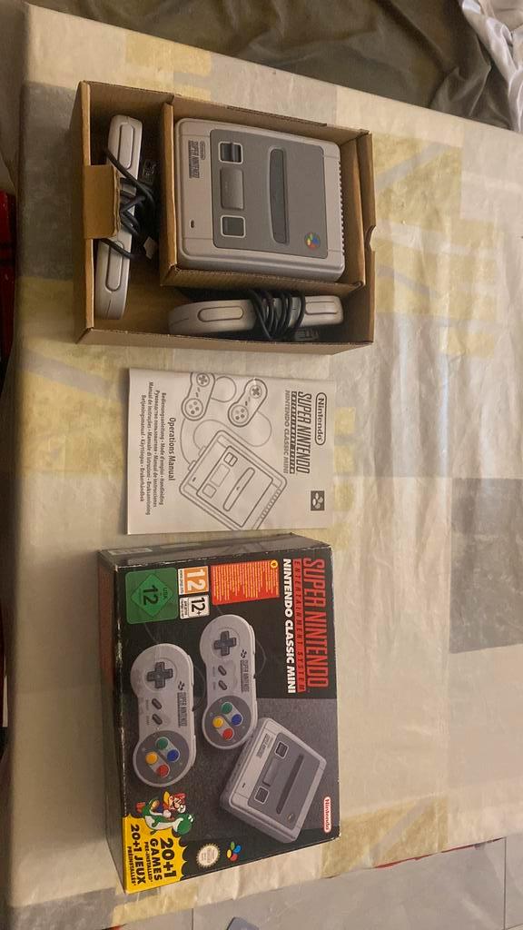 Classic Mini: Super Entertainment System, Spelcomputers en Games, Games | Nintendo DS, Zo goed als nieuw, Avontuur en Actie, 2 spelers