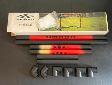 Umbro mini goal, nooit gebruikt dus nieuw! beschikbaar voor biedingen