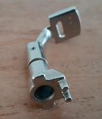 Bernina brede rimpelvoet 16, Ophalen, Zo goed als nieuw, Naaimachine, Bernina