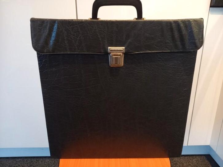 * Vintage vinyl lp platenkoffer zwart slang kroko (9) *, Muziek en Instrumenten, Behuizingen en Koffers, Gebruikt, Overige instrumenten