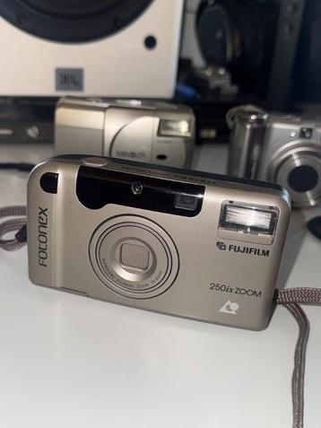 Fujifilm 250ix Zoom – TikTok / Vintage APS camera beschikbaar voor biedingen