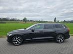Volvo V60 D3 150pk Momentum Diesel, Auto's, 1800 kg, Zwart, 4 cilinders, 1969 cc