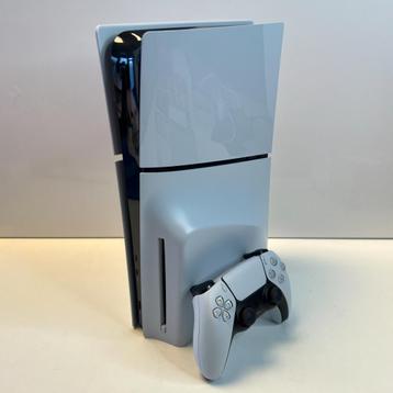 Sony Playstation 5 Slim Disc 1TB + Controller | Zeer nette s beschikbaar voor biedingen