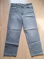 Grijze weekday broek, Overige jeansmaten, Weekday, Ophalen of Verzenden, Grijs