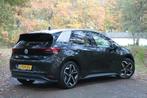 Volkswagen ID.3 First Plus 58 kWh | IQ Light | Carplay | Cam, Automaat, 12 maanden, Gebruikt, Zwart