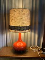 Grote vintage tafellam ,oranje/ bruine voet keramiek, Ophalen of Verzenden